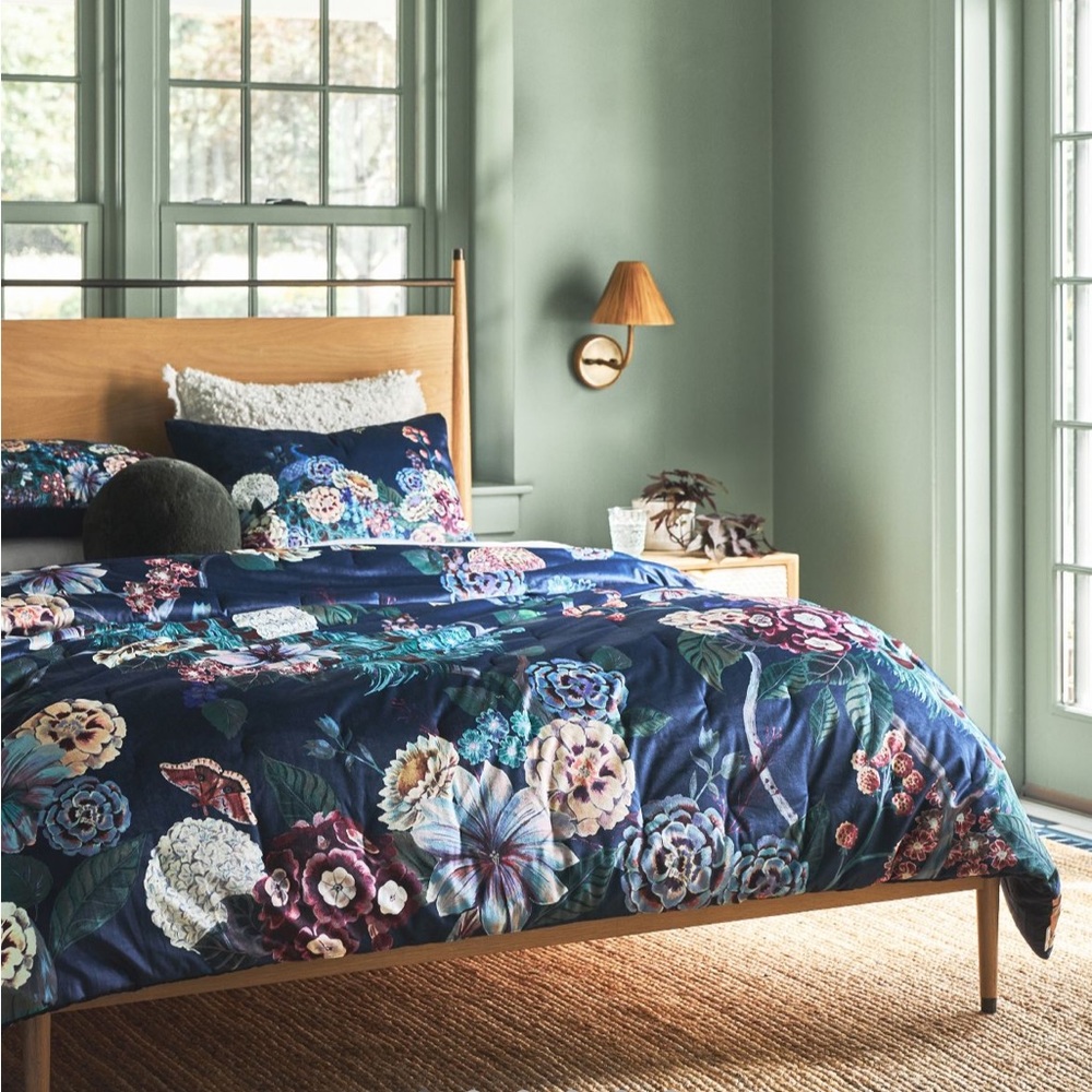 TWIN Quilt+Shams Anthropologie Odette Quilt and pillowcases